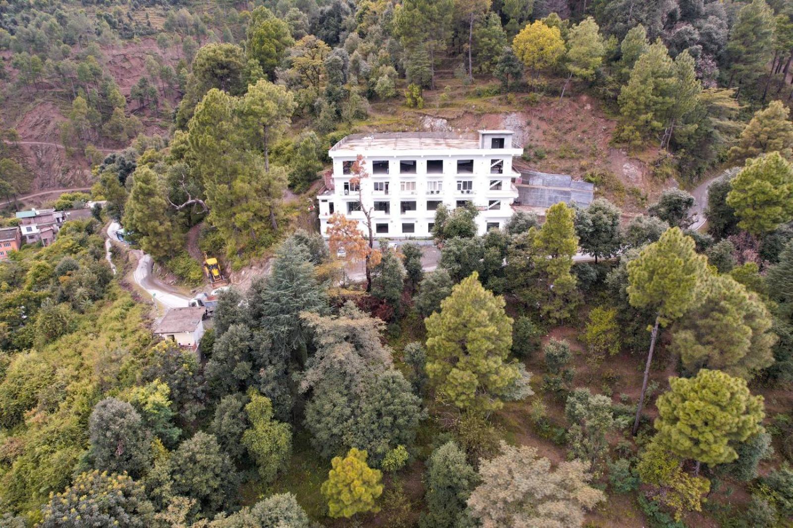 Hotel Candle Wood Chamba  Exterior foto